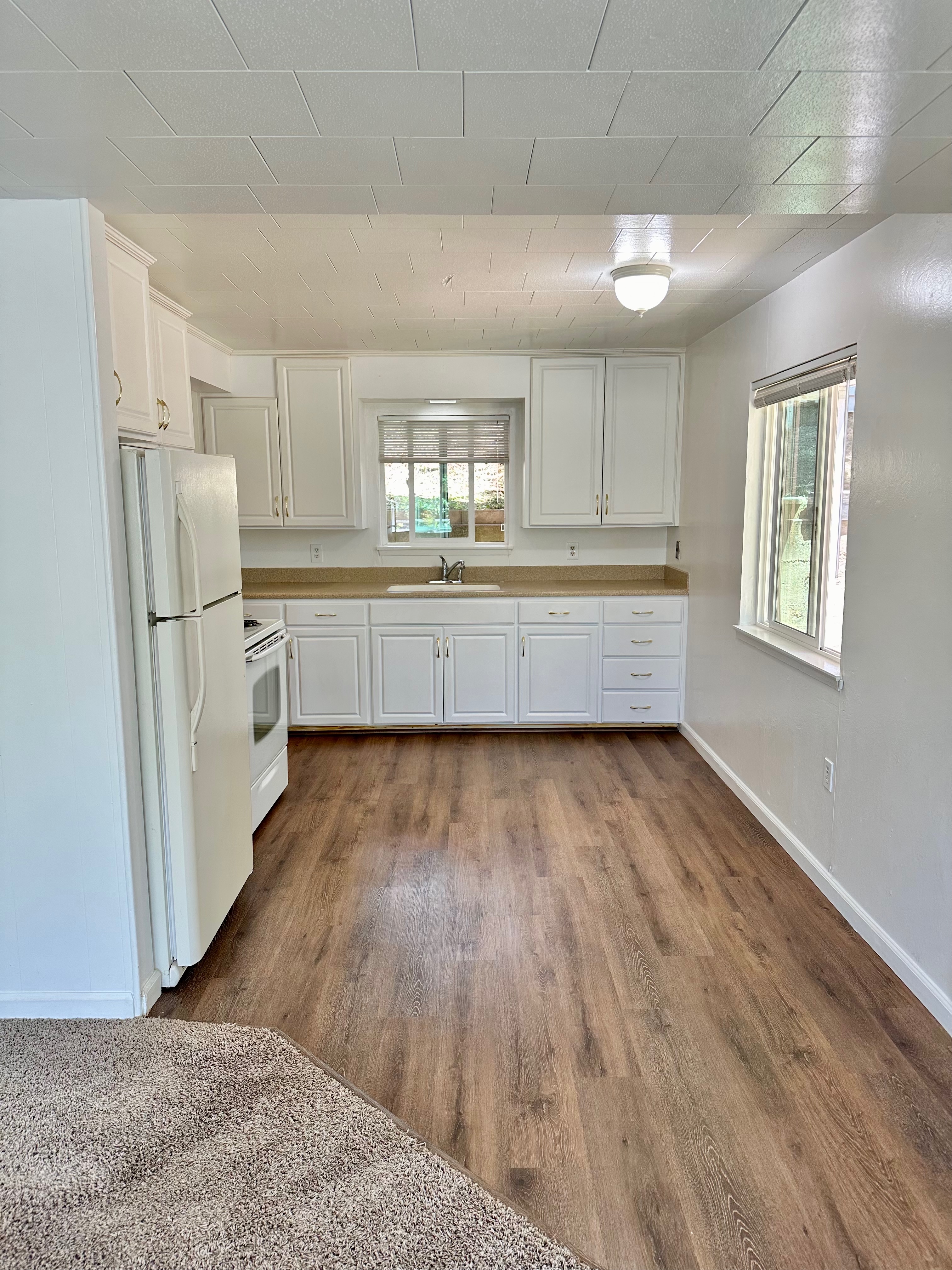 FOR RENT: 321 E Maryland Drive, Grass Valley