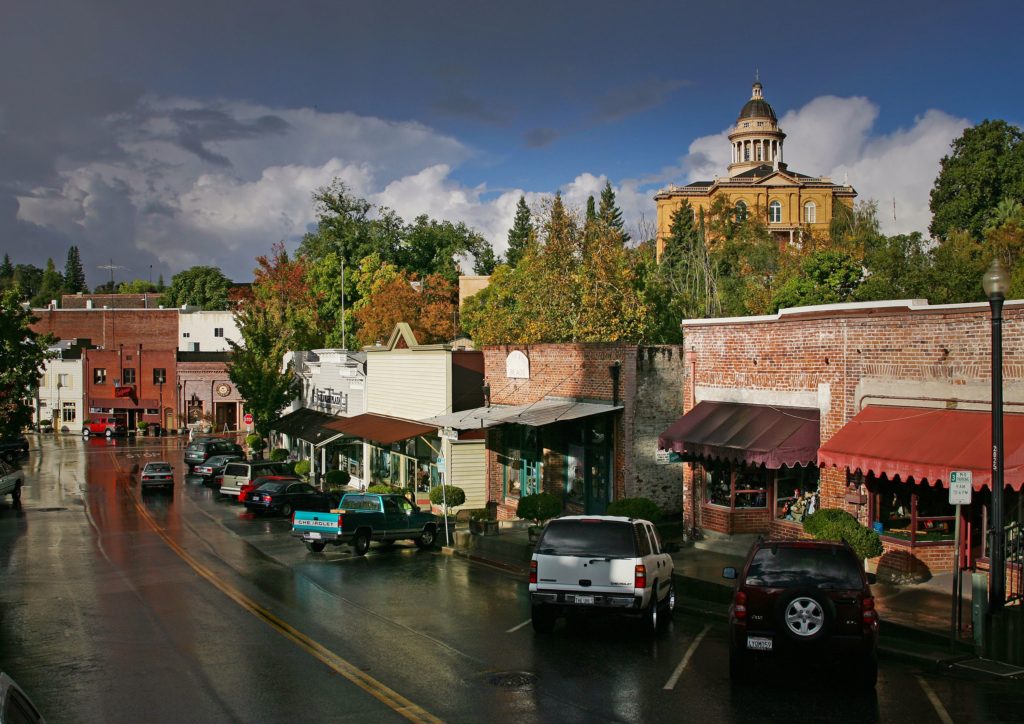 Key Qualities to Look for in Auburn CA Property Manager